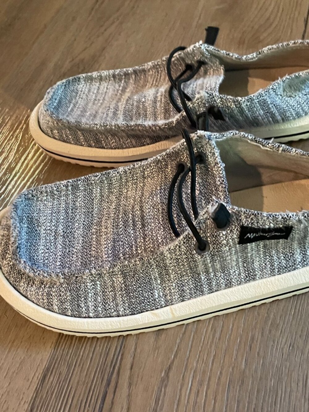 Maui and Sons Shoes Men's 7 Casual Sneakers Gray Moc Toe Slip-on Casual!